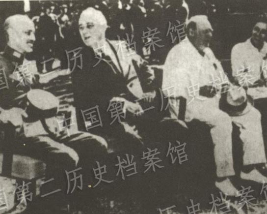 （2）中米英ソ等、日本に無條件降伏を勧告