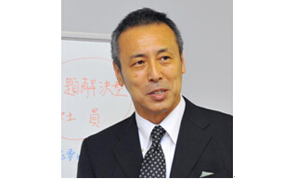 　異文化対応能力はむしろ國內(nèi)での教育?環(huán)境に大きく影響を受けると考えている。中國は広い國土に56民族、そして民族數(shù)以上のサブ?カルチャーで構(gòu)成された多民族多文化國家である。中國は建國以來65年間、政策的に少數(shù)民族を保護(hù)し、ときには優(yōu)遇し異文化であることを積極的に受容する教育をしてきたからこそ文商の高い國民になったのではないだろうか。そう考えれば上述の中國の若者の異文化対応能力の高さの疑問は解ける。今後ますます異文化対応能力の高い人材を育成し、グローバルに輩出することを期待している。