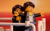 外國(guó)人青年　レゴで映畫の場(chǎng)面を再現(xiàn)