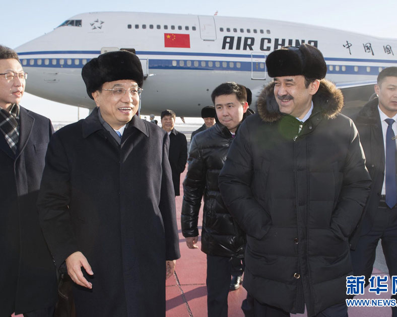 李克強(qiáng)総理がナザルバエフ大統(tǒng)領(lǐng)と會談