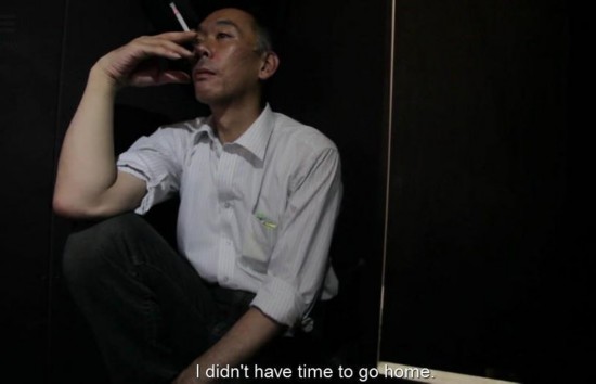 日本「ネットカフェ難民」　わずか3平方Mの空間で生活