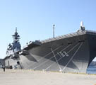 日本?自衛(wèi)隊最大の艦船「いずも」を取材