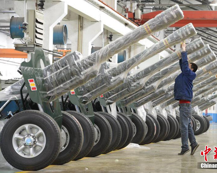 抗日戦爭(zhēng)勝利70周年記念軍事パレードの儀禮用禮砲が完成