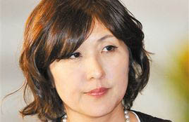 2014年8月15日、稲田朋美行政改革擔(dān)當(dāng)大臣