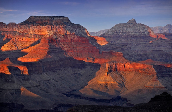 ロンリープラネットの世界観光地ランキング　長(zhǎng)城第4位