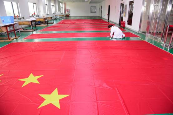 軍事パレード、巨大な國旗に使用されたハイテク技術(shù)