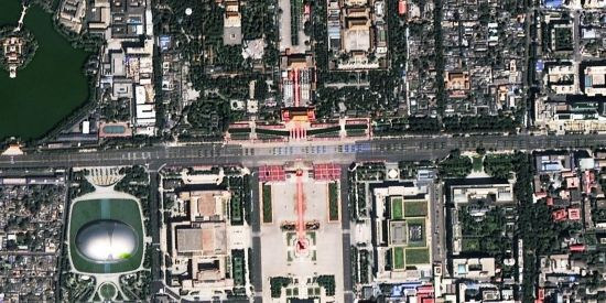 中國の衛(wèi)星、軍事パレードを宇宙から撮影