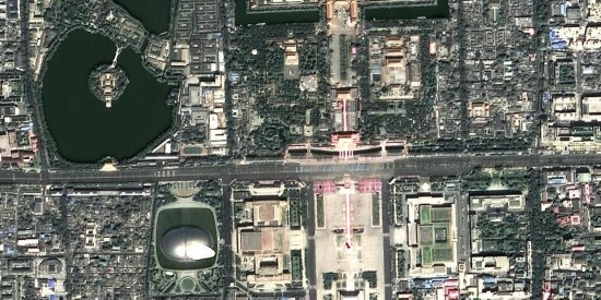 中國の衛(wèi)星、軍事パレードを宇宙から撮影