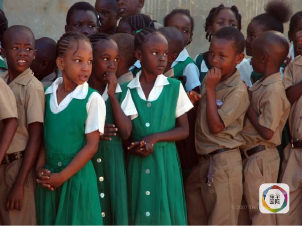 新學(xué)期シーズン到來！世界各國の制服比べ