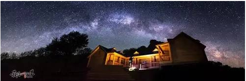 新疆の魅力的な風(fēng)景、美しさに酔いしれる