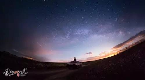 新疆の魅力的な風(fēng)景、美しさに酔いしれる