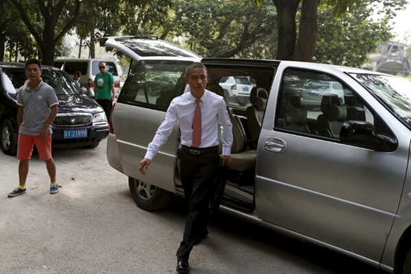 中國のオバマ大統(tǒng)領(lǐng)そっくりさんが人気に　