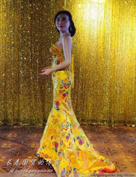 全く似てない「謎の蝋人形」が瀋陽に登場 ジェイ?チョウが面長に