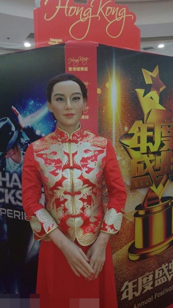 全く似てない「謎の蝋人形」が瀋陽に登場 ジェイ?チョウが面長に