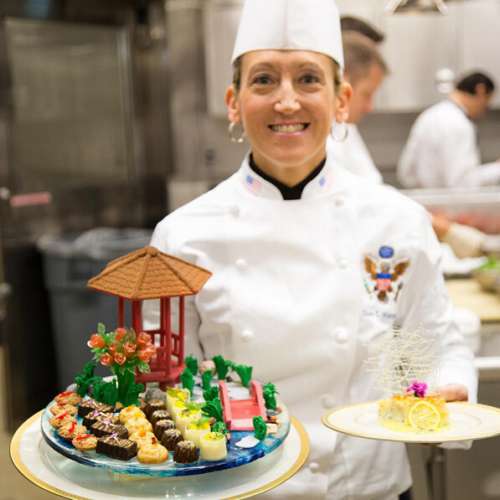 ミシェル夫人、ホワイトハウス晩餐會の準備の様子をSNSで公開