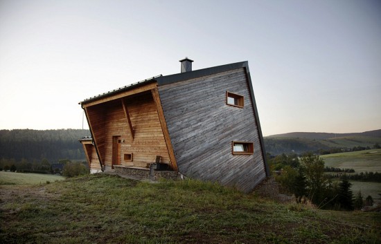 米國(guó)の実業(yè)家、世界からロマンチックな小屋の寫(xiě)真を募集