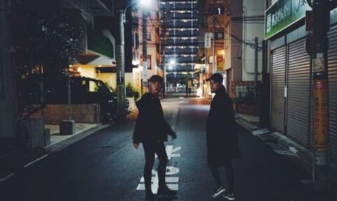 王菲の娘が水原希子と富士山旅行