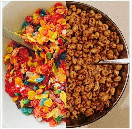 遠(yuǎn)距離カップルが寫真を繋ぎ合わせてツーショット