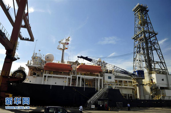 各國(guó)の科學(xué)者、初の地殻とマントル境界の掘削作業(yè)へ