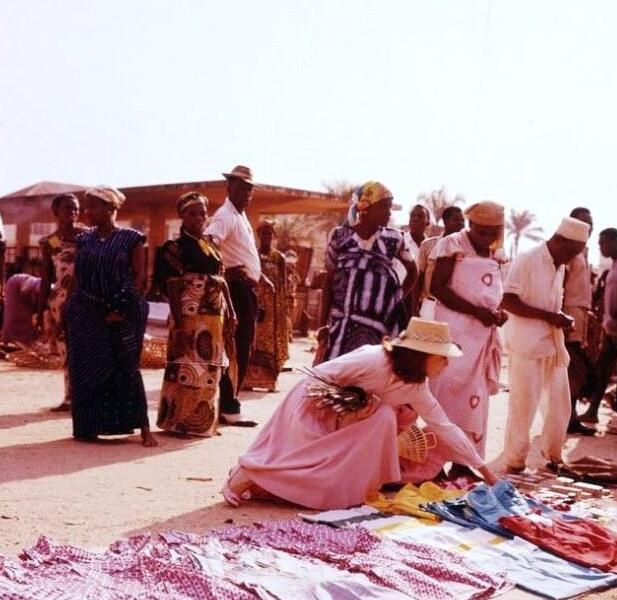 オードリー?ヘップバーン、アフリカでの寫真が公開