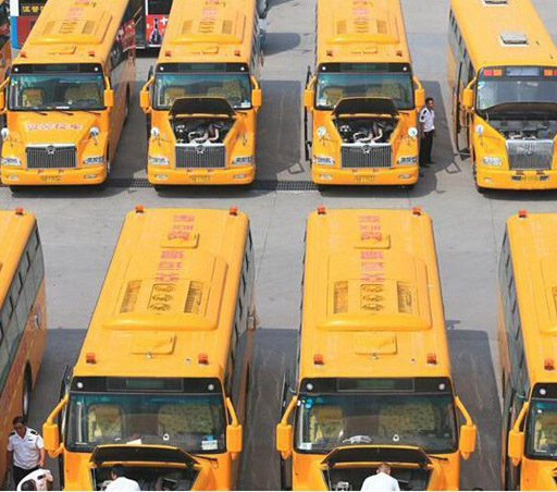 青島市がスクールバス運(yùn)営規(guī)模中國一の都市に