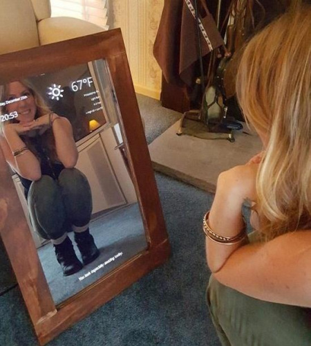 手作りの「魔法の鏡」、米國人男性が彼女にプレゼント