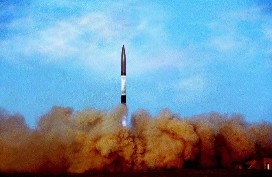 ロケット軍発射現(xiàn)場を直撃