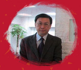 　山東は中國沿海地域に位置する重要な経済地域である。新たな一年、山東省政府駐日本経済貿(mào)易事務(wù)所は山東省の対日経済貿(mào)易交流の窓口として、日本の各界の皆様のご支援を賜りながら、共に山東と日本の経済貿(mào)易協(xié)力の新たなる局面を切り開いてまいりたいと思います。