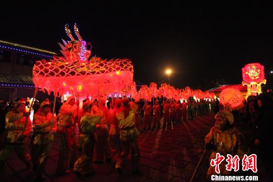 江蘇省常州淹城で新春燈會