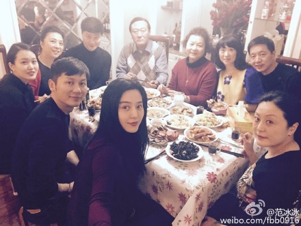 スターたちが春節(jié)に見(jiàn)せた親孝行