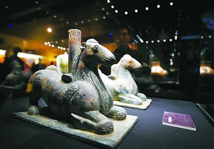 ?；韬钅工浅鐾沥筏课幕?00點余りが首都博物館で公開