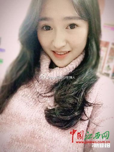 大學(xué)の「食堂の女神」、ネット民や他校生からも人気　江西省