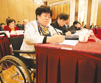 「國際女性デー」、両會での最も美しいシーン