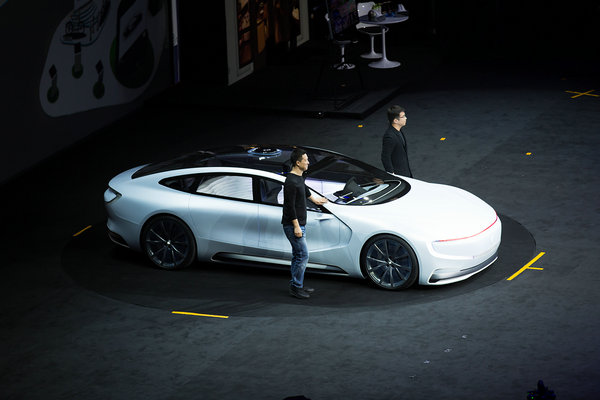 動(dòng)畫(huà)サイト?楽視網(wǎng)のスーパーカー、自動(dòng)運(yùn)転機(jī)能に注目