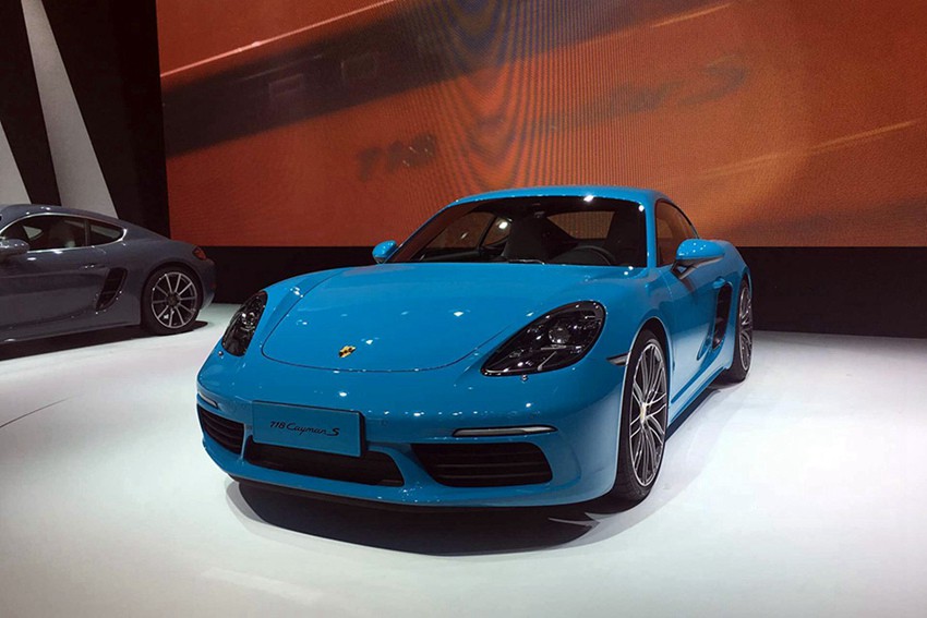 ポルシェ718カイマンS