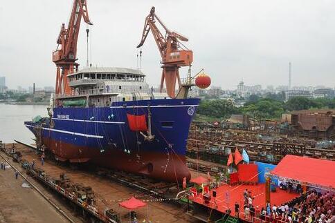 科學調査船「嘉庚號」、正式に進水