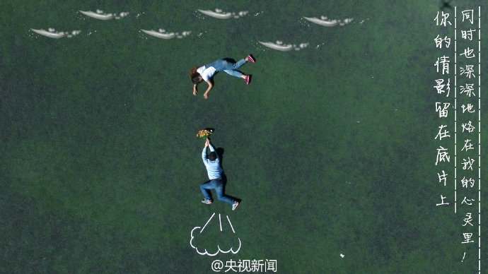 キャンパスの思い出をアイディアいっぱいの卒業(yè)寫真に