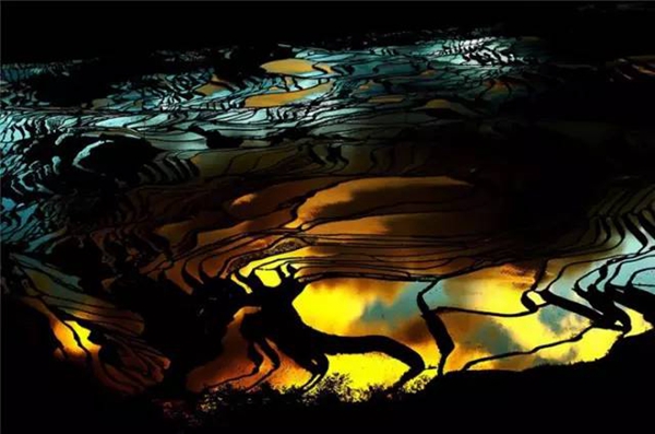 ロシア人カメラマンにとっての中國、各地の絶景を激寫