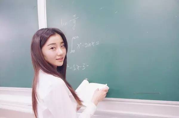 武漢大學(xué)に新たなミスキャンパス登場(chǎng)