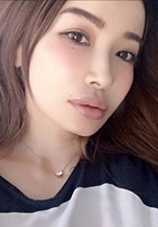 まさに美魔女！45歳のモデルの美しすぎる姿が話題に