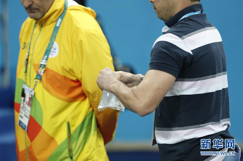 リオの飛び込みプールの水が緑に変色　國際水泳連盟「水質(zhì)に問題なし」