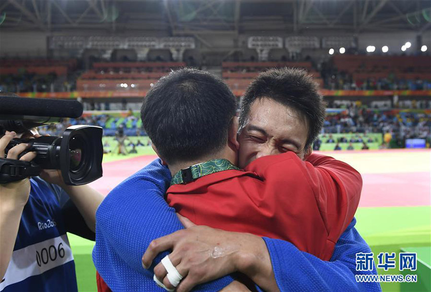 中國(guó)男子柔道、五輪史上初のメダル獲得