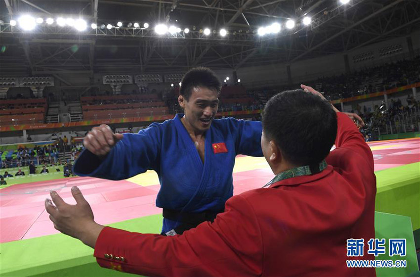 中國(guó)男子柔道、五輪史上初のメダル獲得