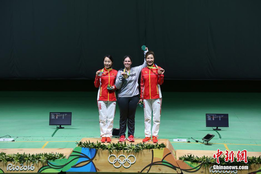 女子50メートル射撃、中國の張彬彬が銀、杜麗が銅を獲得
