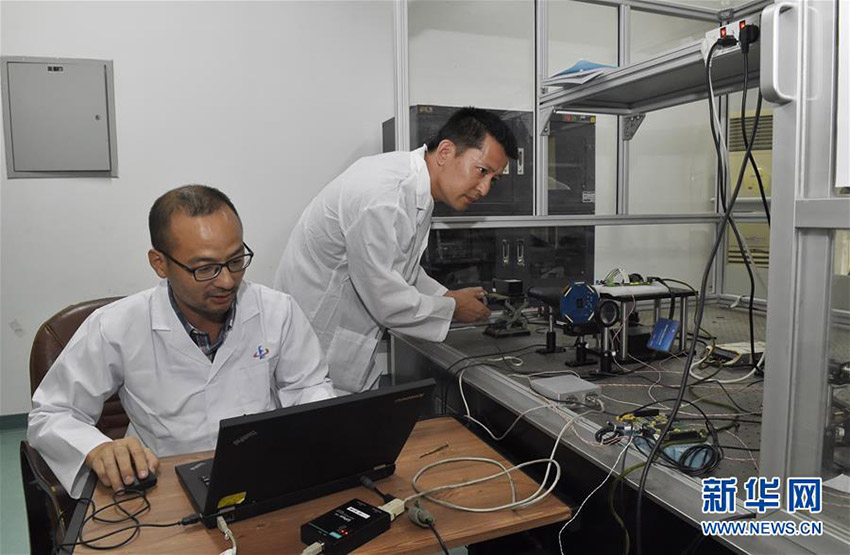 量子衛(wèi)星と「対話」する、地上望遠(yuǎn)鏡に密著取材