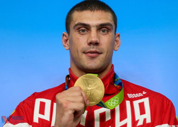 プーチン露大統(tǒng)領(lǐng)ゆかりの連邦保安局勤務の若者がボクシングで金メダル
