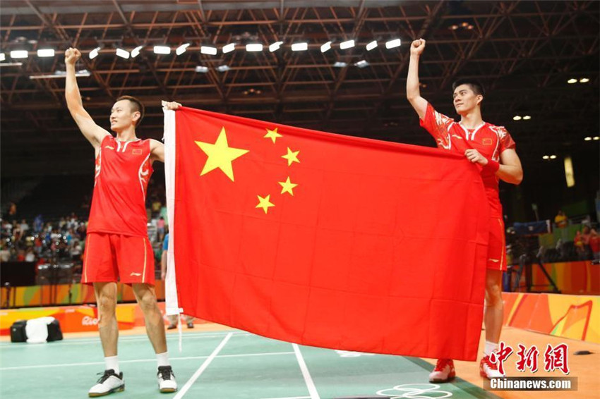 リオ五輪バド男子ダブルス　中國ペアが逆転で初の金