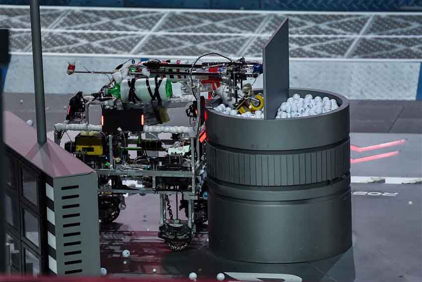 電子科技大學(xué)、全國大學(xué)生ロボコンのチャンピオンに