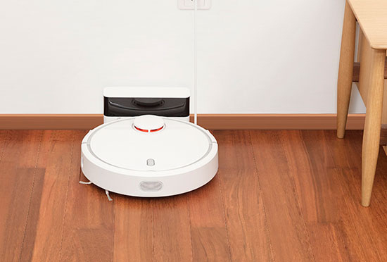 スマホ大手?小米科技、ロボット掃除機(jī)を発表