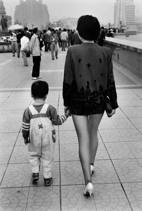 仏寫(xiě)真家マルク?リブーが撮影したモノクロの中國(guó)